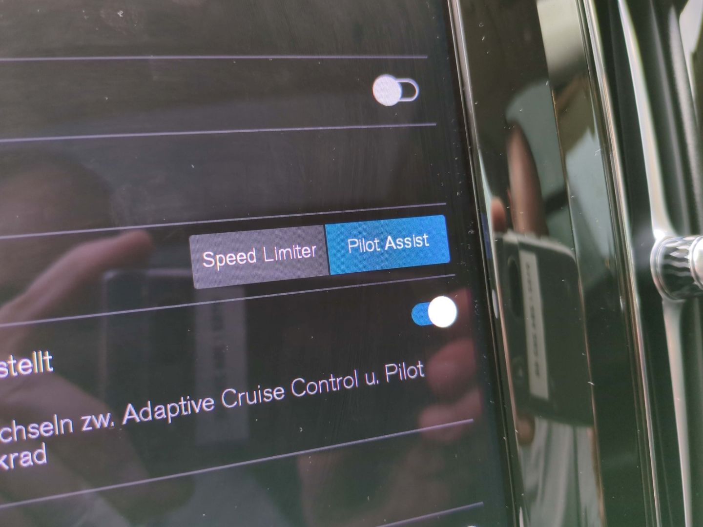 Volvo XC60 Ultimate Dark AWD B4 Diesel EU6d HUD StandH