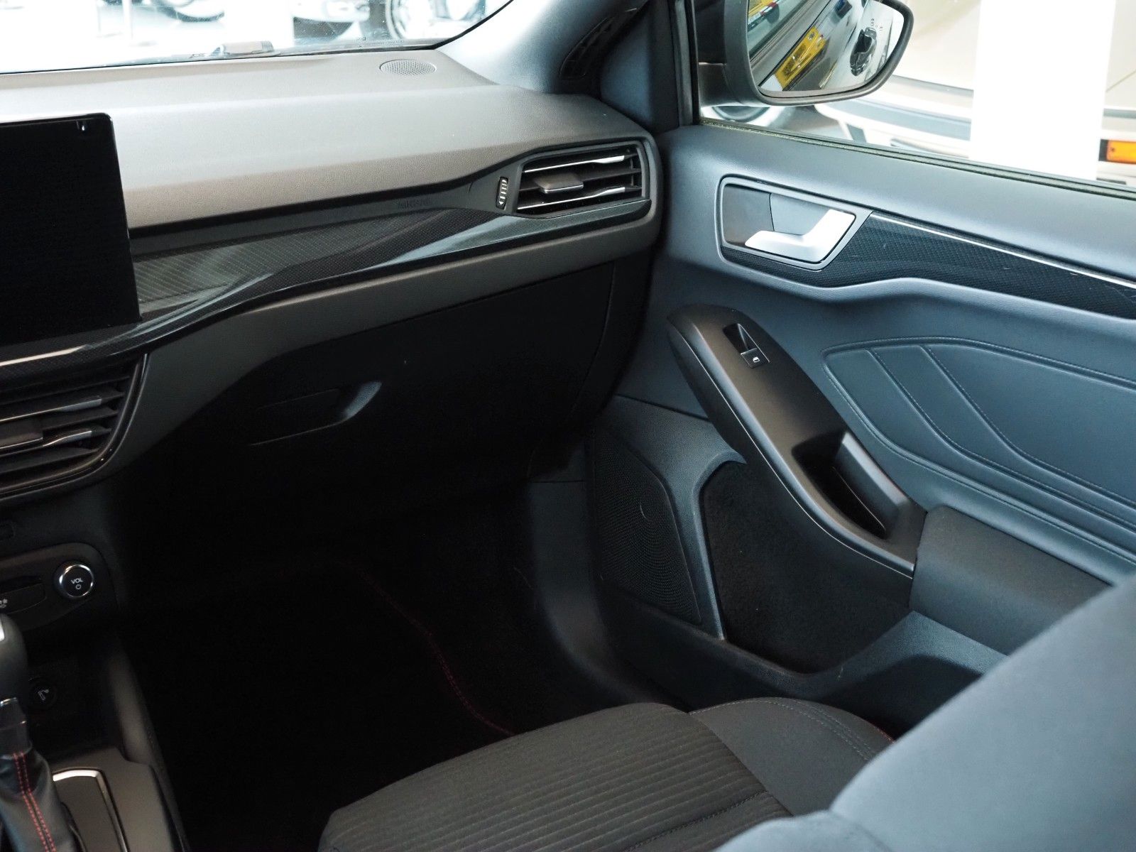 Ford Focus Turnier ST-Line X ACC/LED/B&O/HeadUp/DAB
