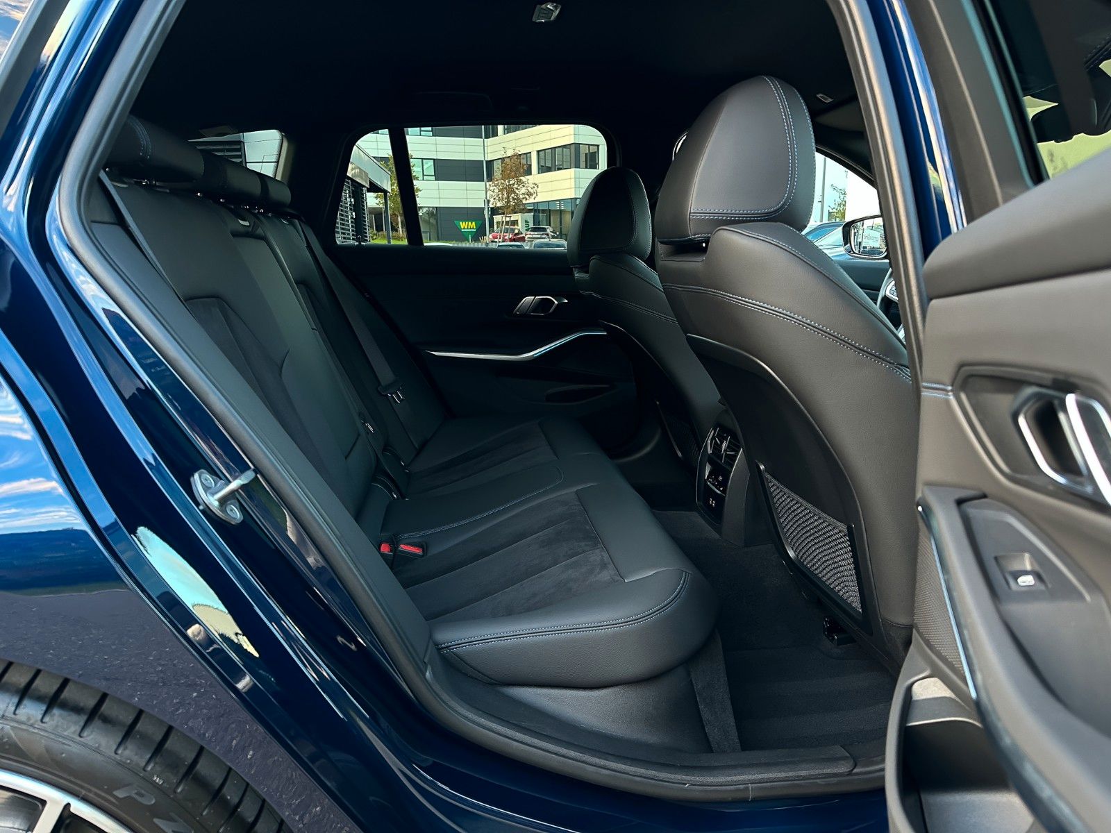 BMW 320d xD M Sport - Samsaru's Car Outlet