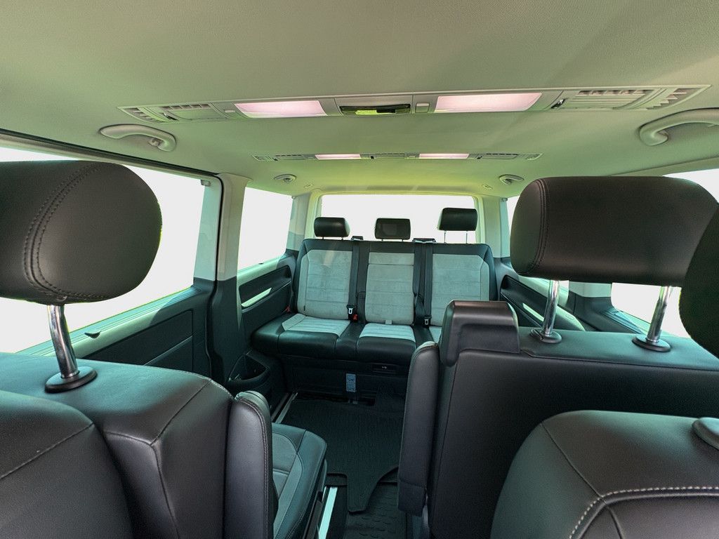 Volkswagen T6.1 Multivan 2.0 TDI DSG - Samsaru's Car Outlet