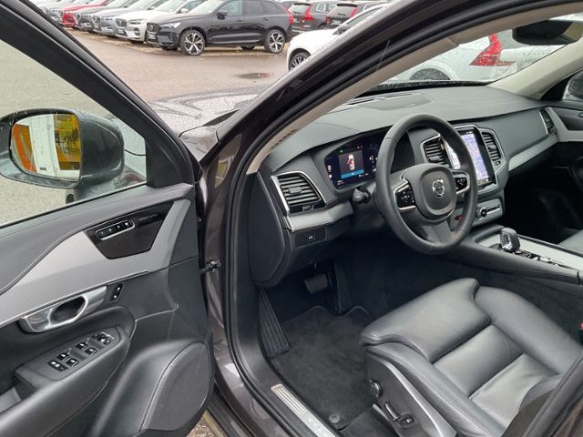 Volvo XC90 B5 Ultimate Bright 7Sitze AHK ACC HUD Stand