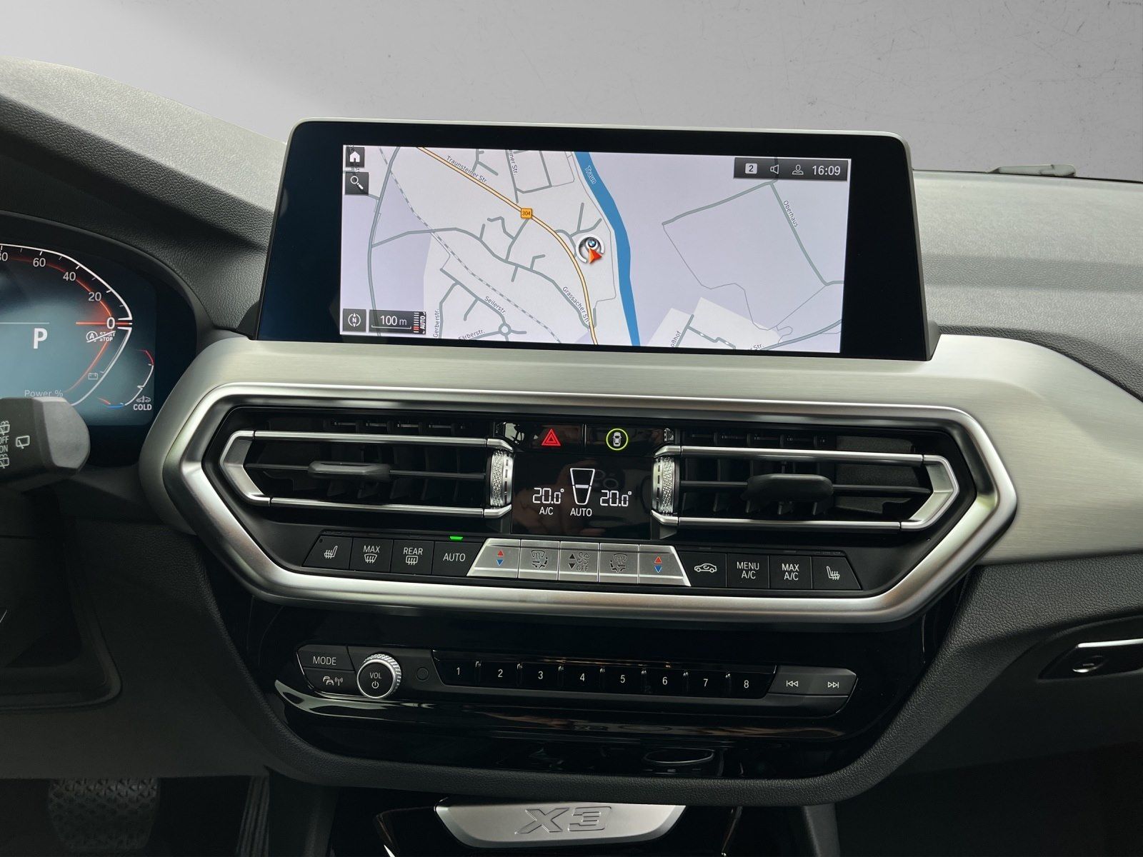 BMW X3 xDrive20d - Samsaru's Car Outlet