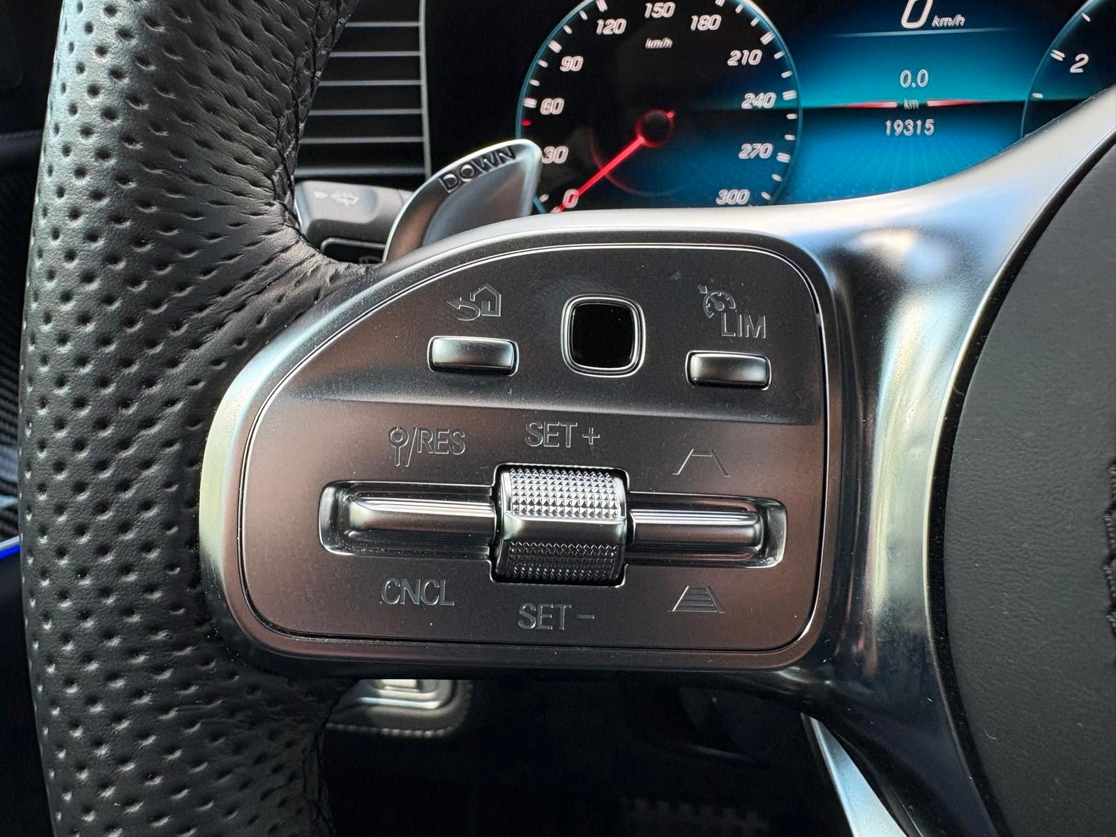 Mercedes-Benz GLE 63 S AMG V8 4Matic+ VOLL