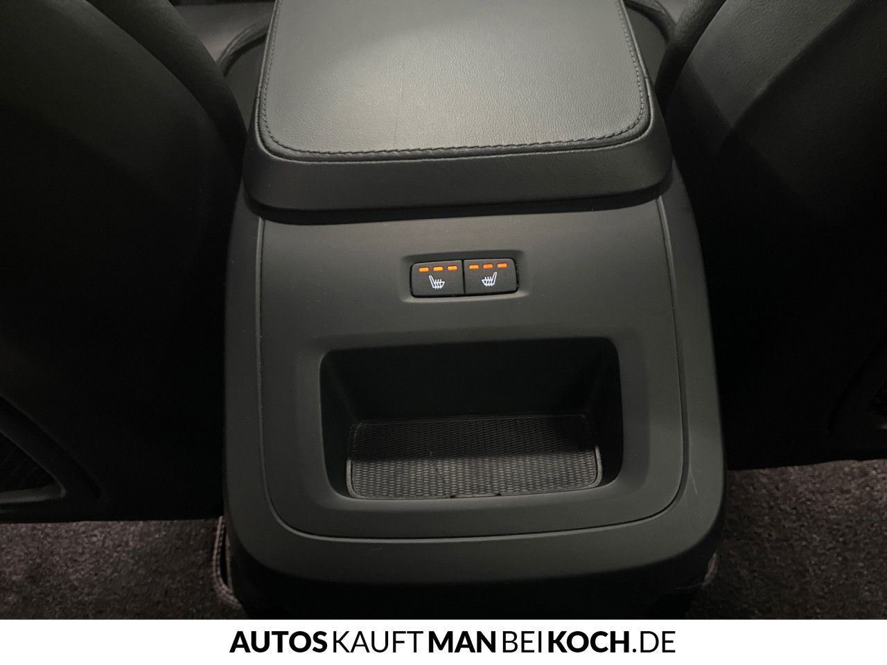 Volvo XC90 B5 D AWD Plus Bright PANO AHK STDH ACC BLIS