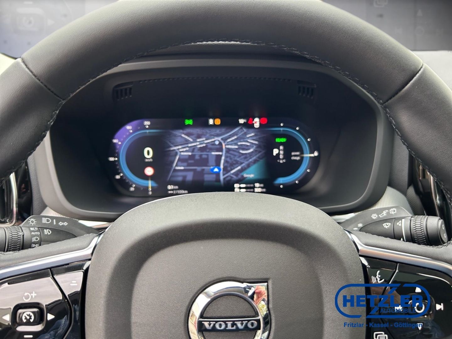 Volvo XC60 Plus Bright Recharge Plug-In Hybrid AWD T6