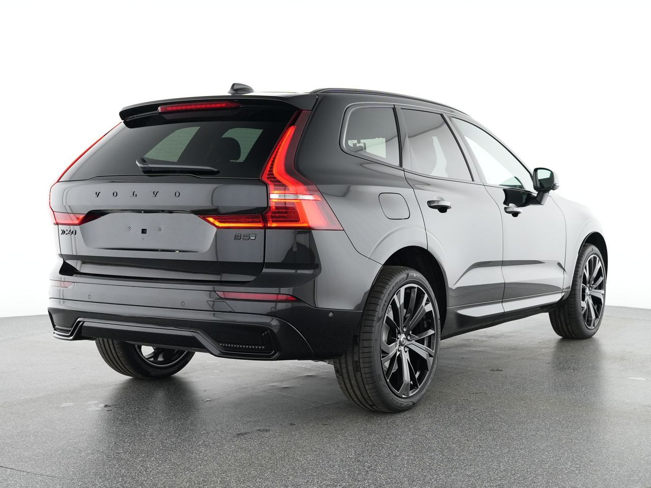 Volvo XC60 B5 Ultra Black Edition AWD !!!HUD+PANO+360°