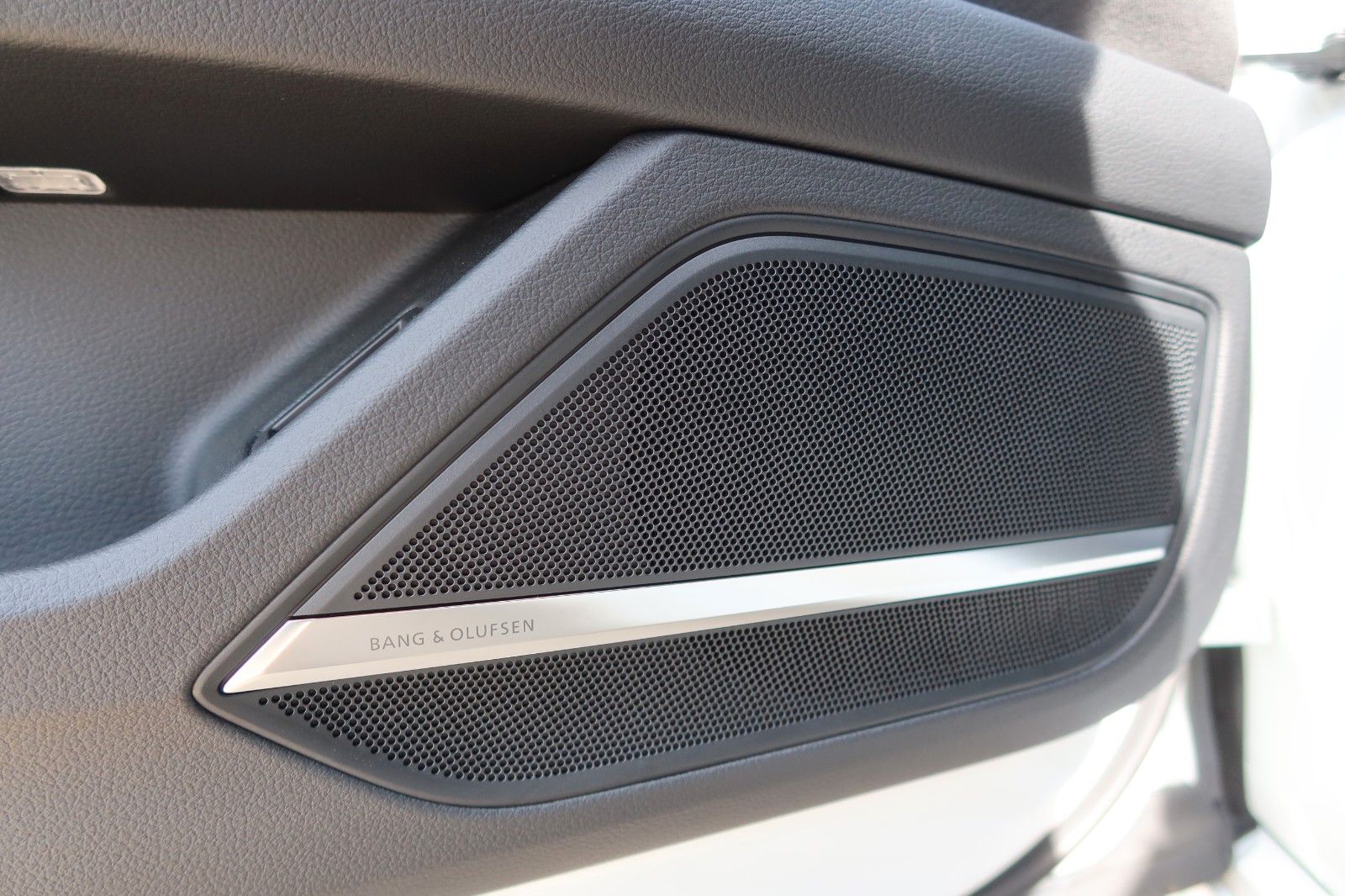 Audi A8 50 TDI quattro S Line - Samsaru's Car Outlet