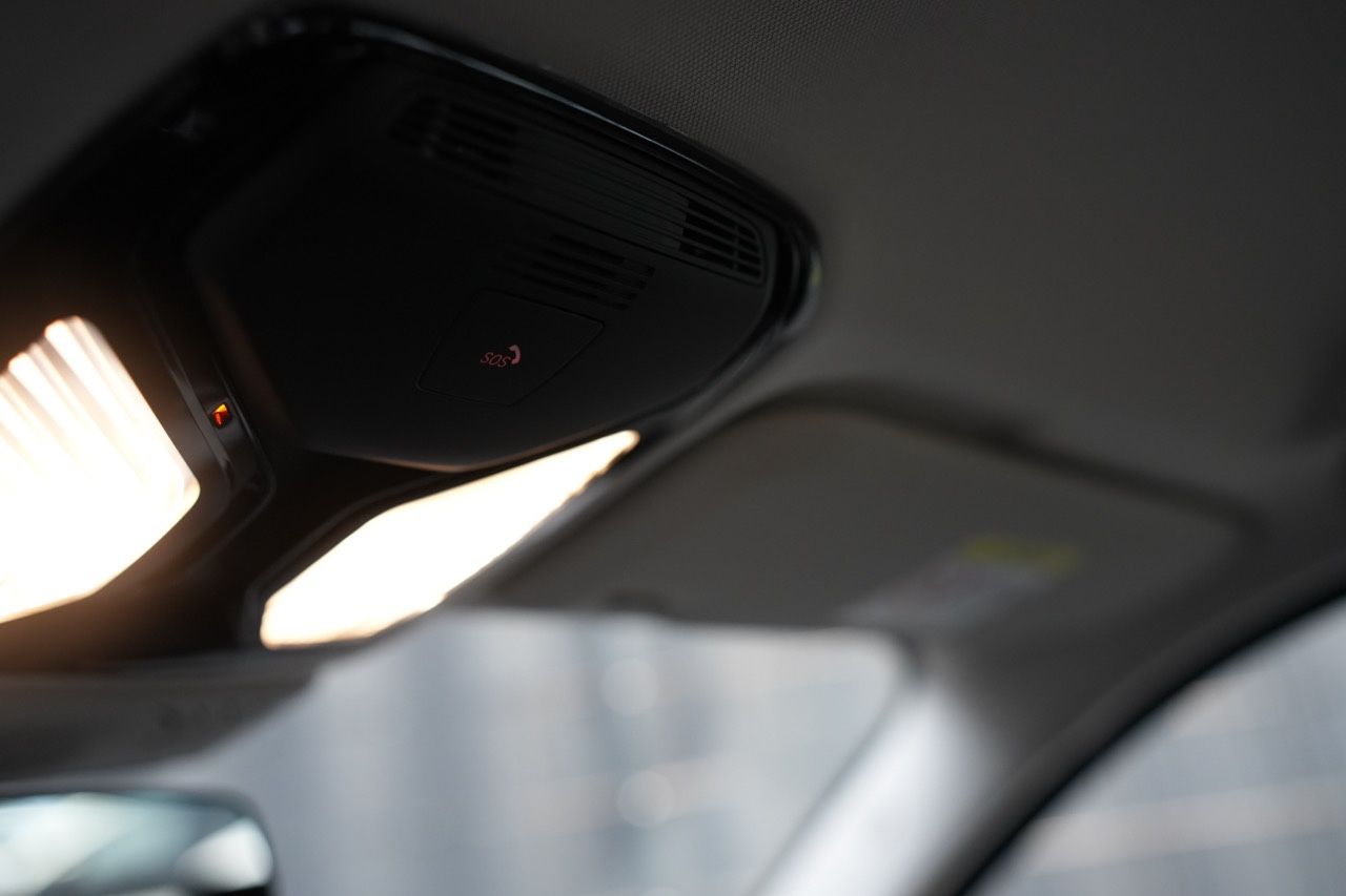 BMW X3 xDrive 20 i Advantage *LIVECOCKPIT*NAVI*