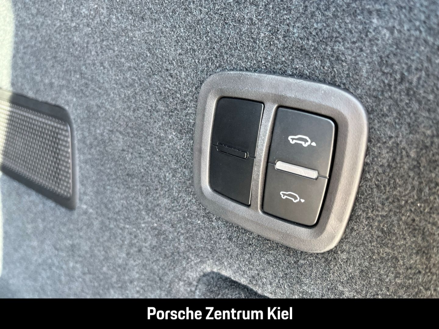 Porsche Cayenne GTS BOSE Surround-View Panoramadach LED