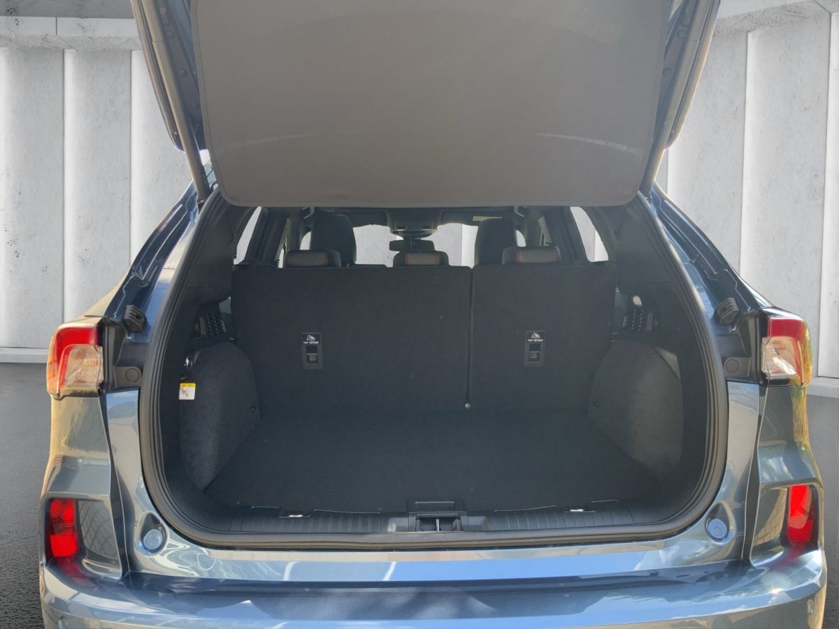 Ford Kuga ST-Line X - Samsaru's Car Outlet