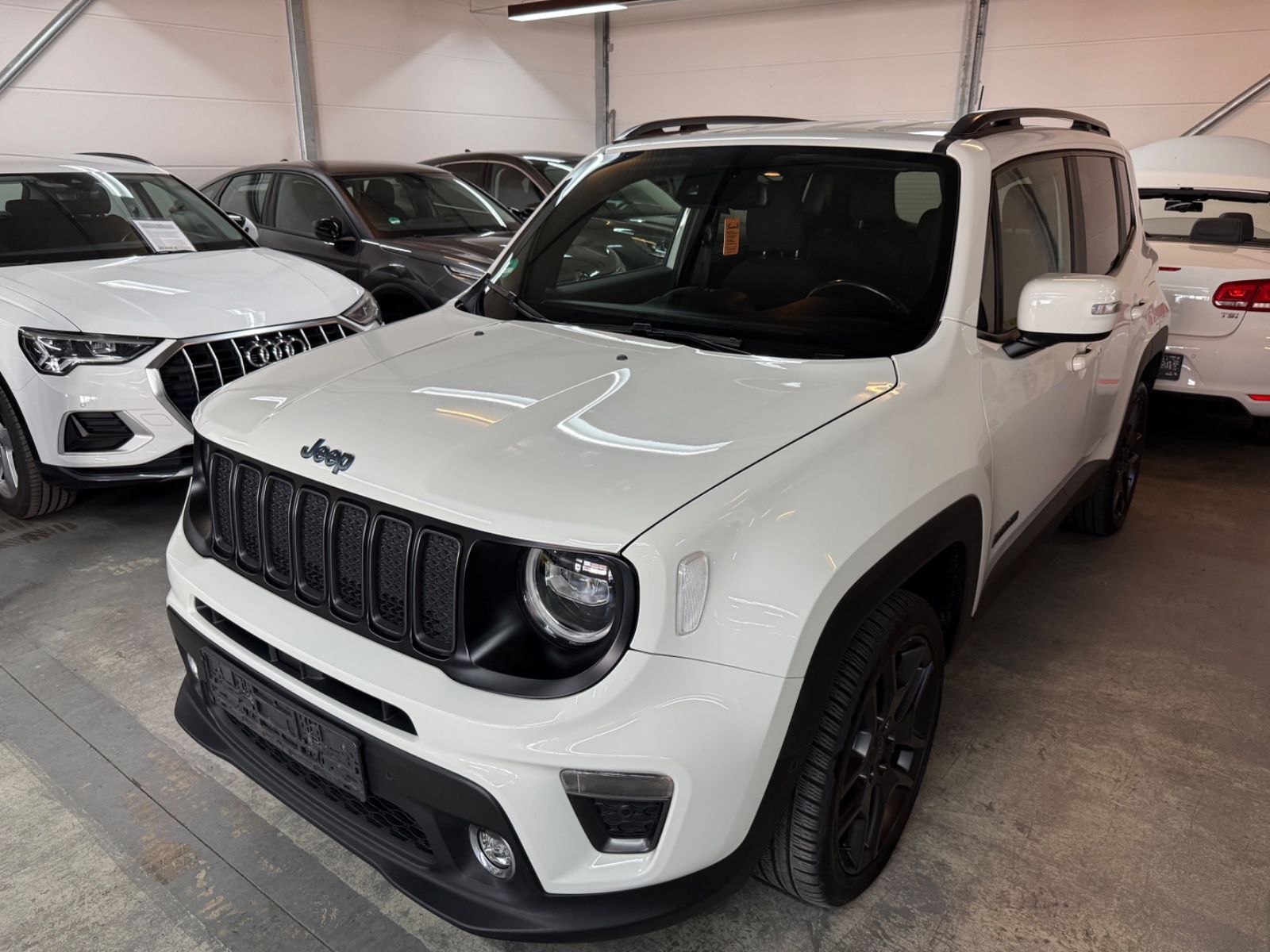 Jeep Renegade S Plug-In-Hybrid 4xe - Samsaru's Car Outlet