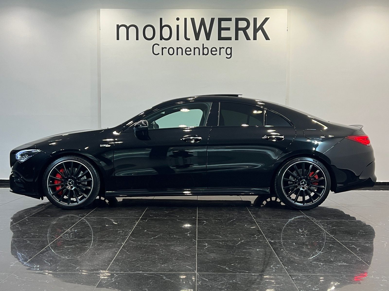Mercedes-Benz CLA 35 AMG - Samsaru's Car Outlet