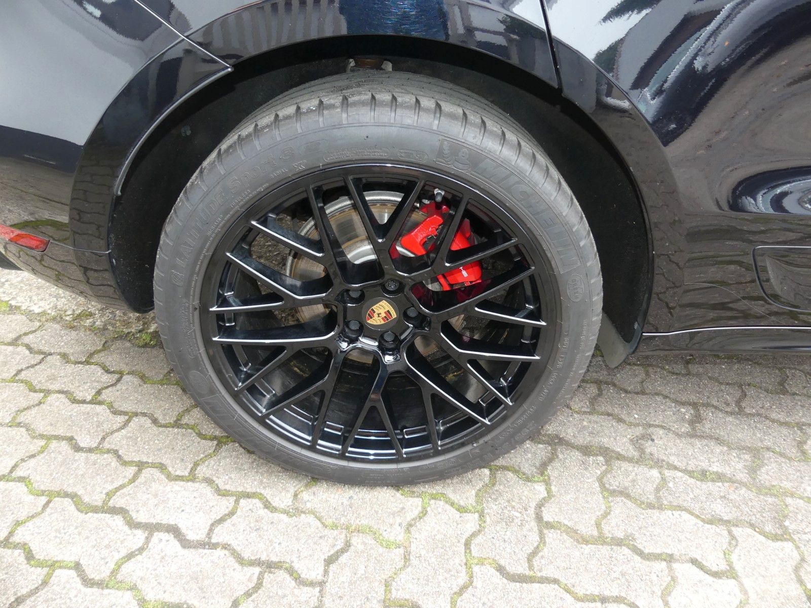 Porsche Macan GTS - Samsaru's Car Outlet