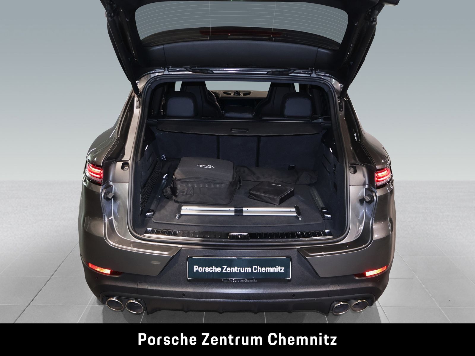 Porsche Cayenne S E-Hybrid Sitzbelüft.;BOSE;AHZV;Head-Up