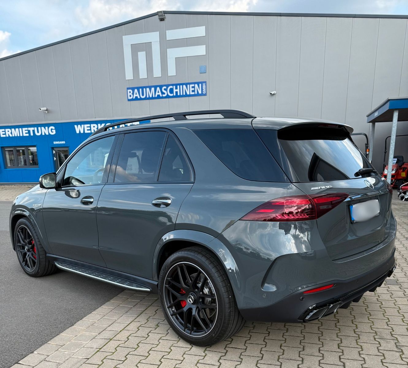 Mercedes-Benz GLE 63 AMG Voll /Carbon/ AHK/Standheizung