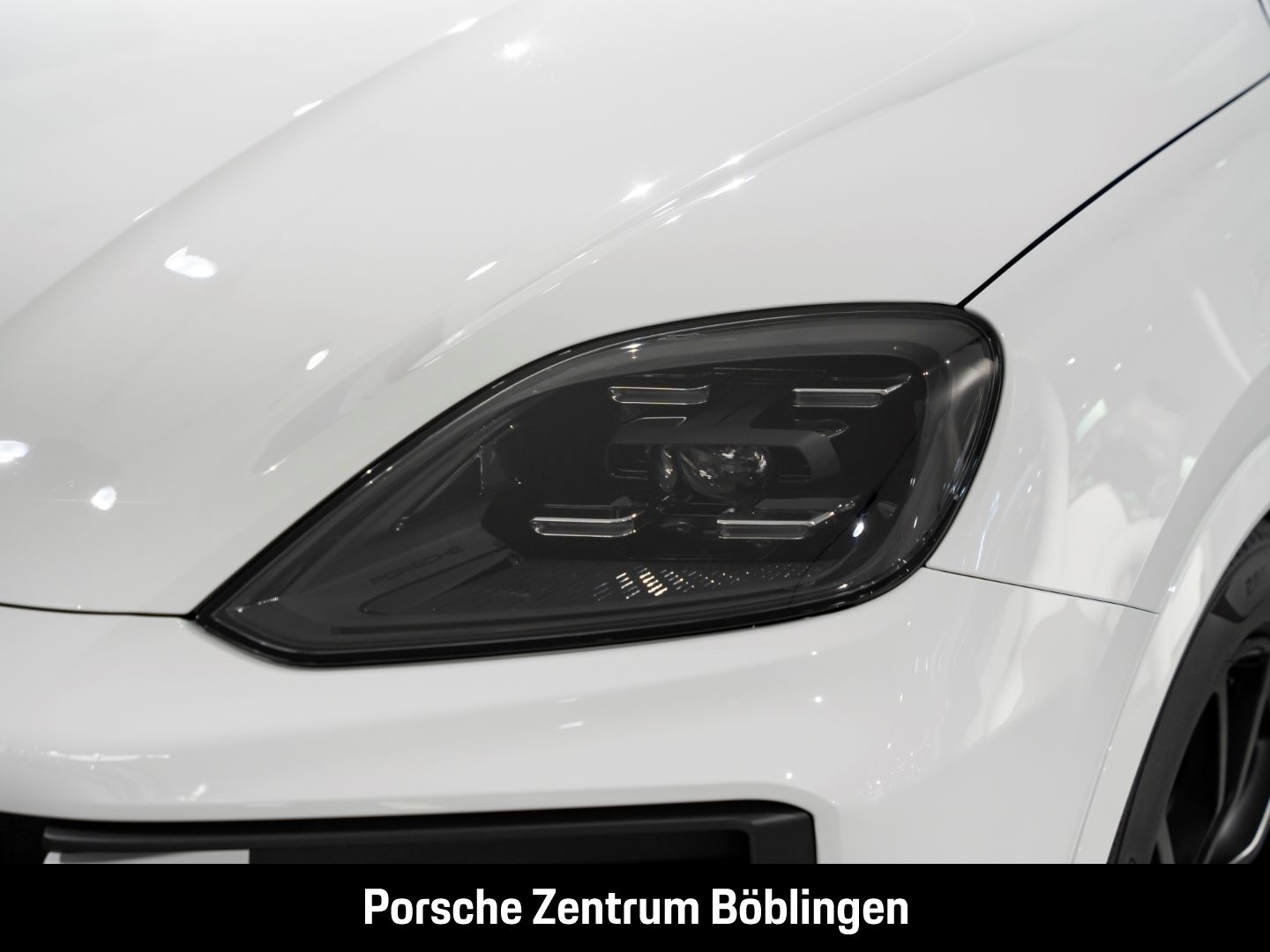 Porsche Cayenne E-Hybrid Surround-View LED-Matrix BOSE