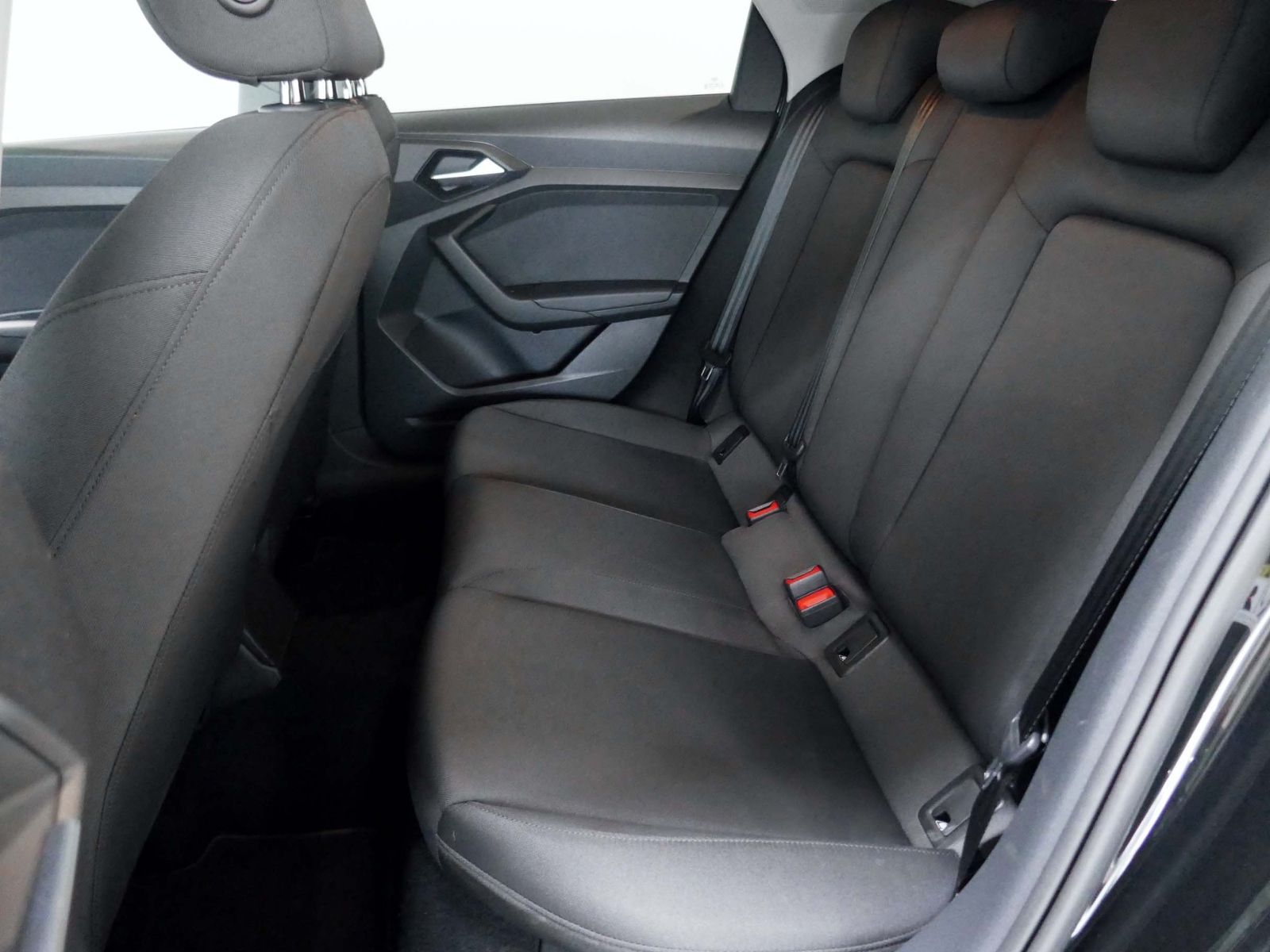 Audi A1 25 Spb. 1.0 TFSI S-tronic | RFK GRA Navi