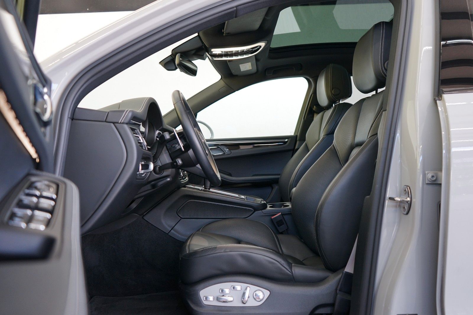 Porsche Macan S MY23/Kreide/LUFT/PANO/ACC/BOSE/MEGA/21z