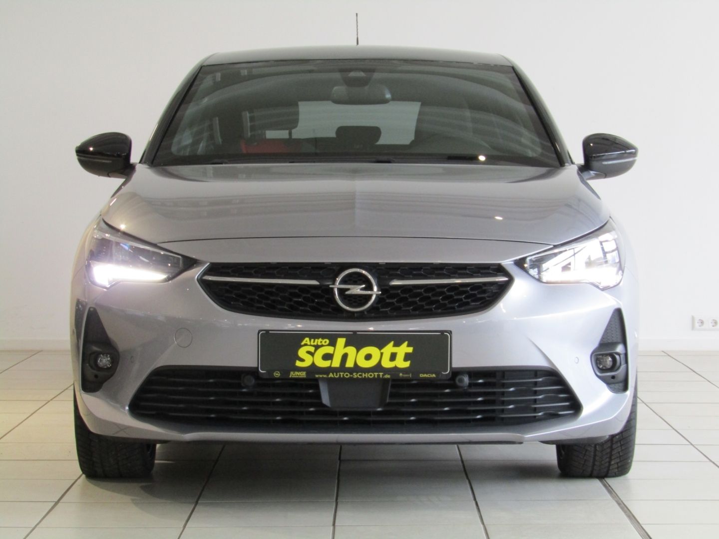 Opel Corsa-e F e GS - Samsaru's Car Outlet