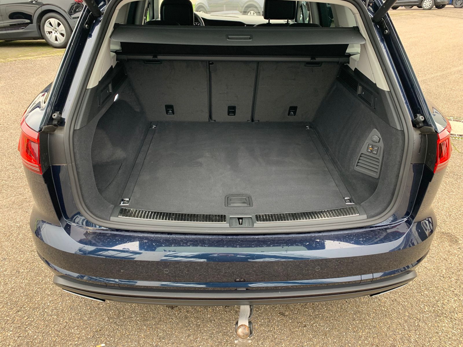 Volkswagen Touareg 3.0 TDI 210 kW  Eleg., VDO DTCO 4.1 MP1