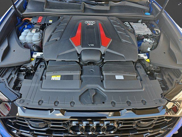 Audi RS Q8 4.0 TFSI quattro *AHK*STHZG*PANO*B&O*HuD*
