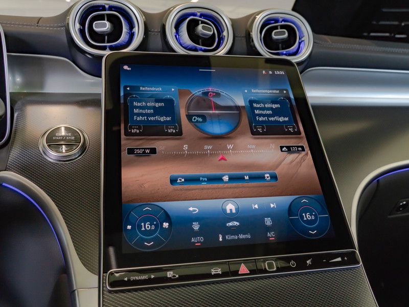 Mercedes-Benz GLC 300 d 4M AMG-Sport/Pano/AHK/Night/Distr/20'