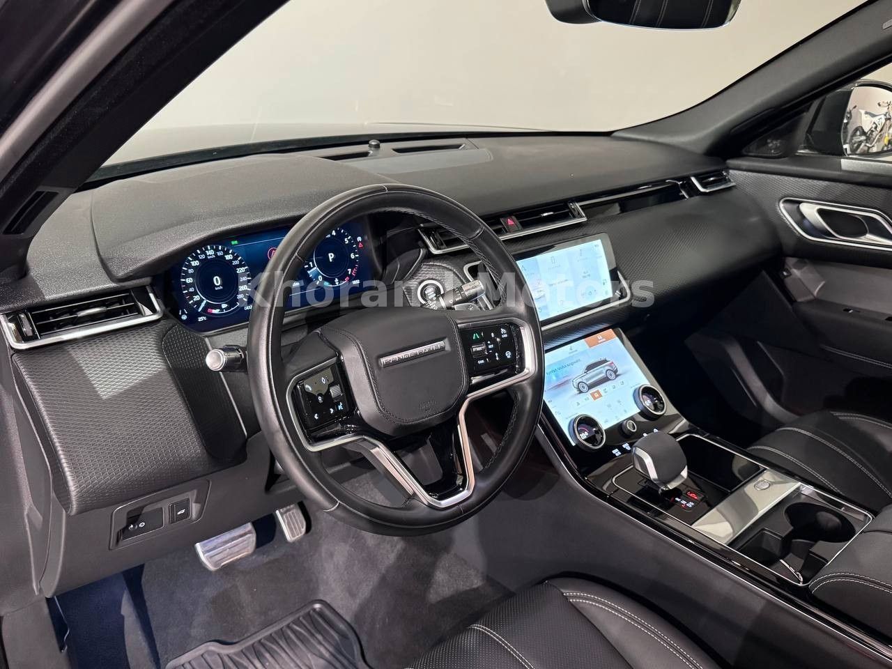 Range Rover Velar R-Dynamic SE - Samsaru's Car Outlet