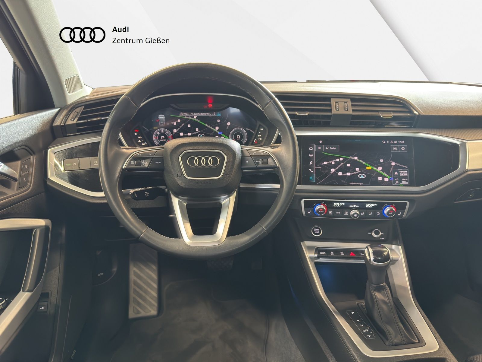 Audi Q3 35 TDI quattro S line - Samsaru's Car Outlet