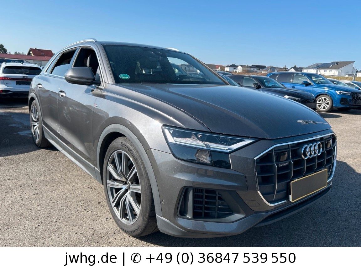 Audi Q8 55TFSI Quattro S-Line|ACC|VCockp|HUD|Memo|21"