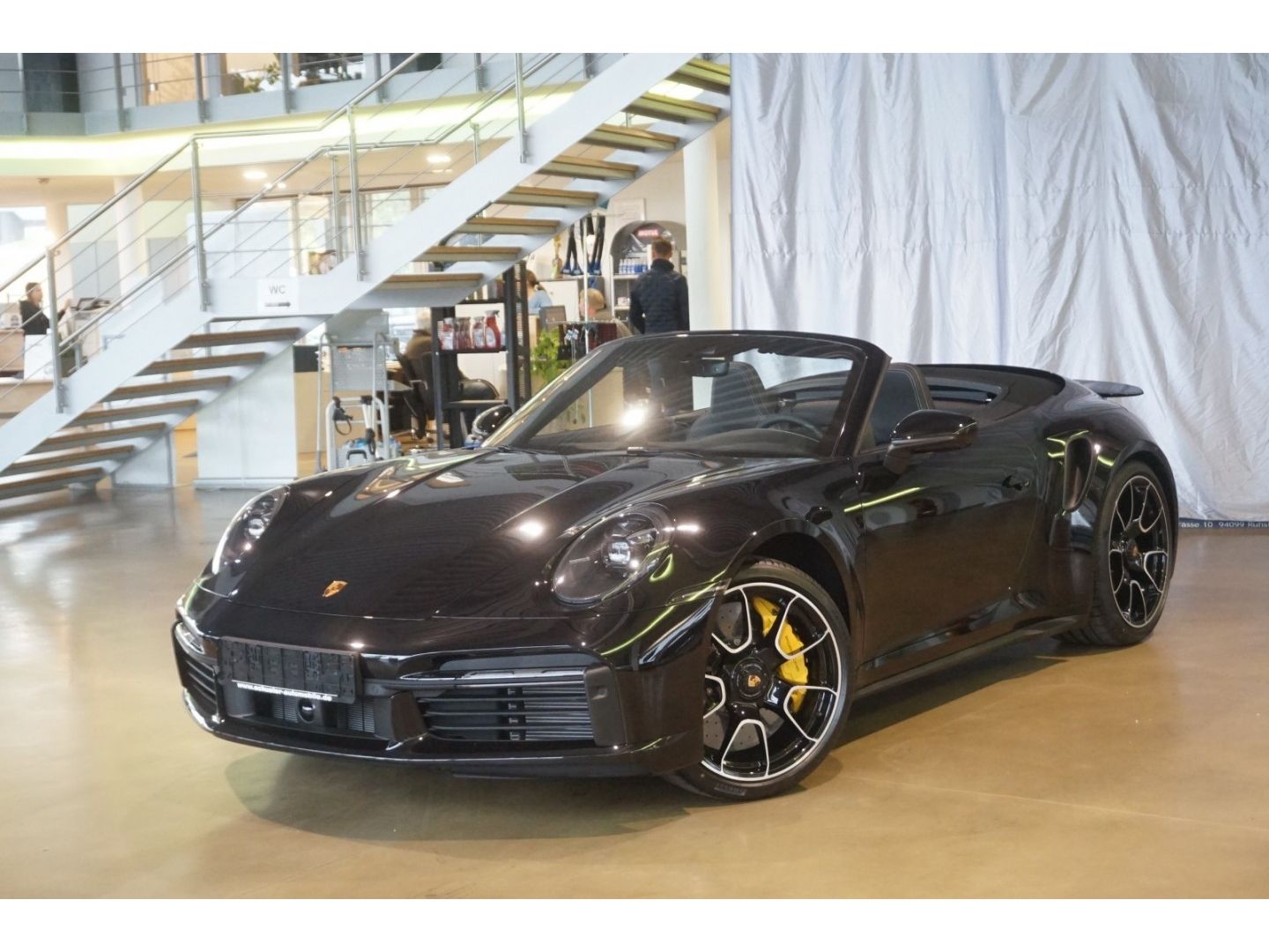 Porsche 911 Turbo S Cabrio*Burmester ACC Sport-AGA Lift