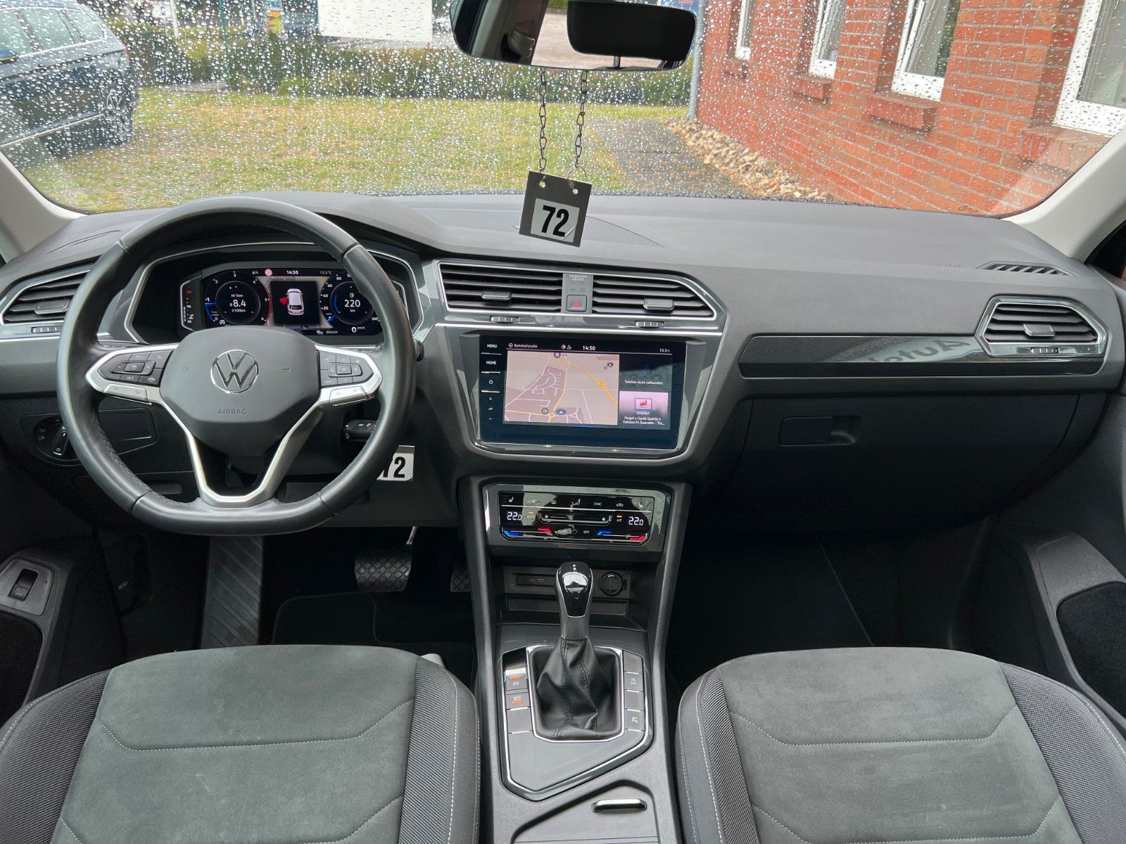 Volkswagen Tiguan Elegance TDi DSG - Samsaru's Car Outlet