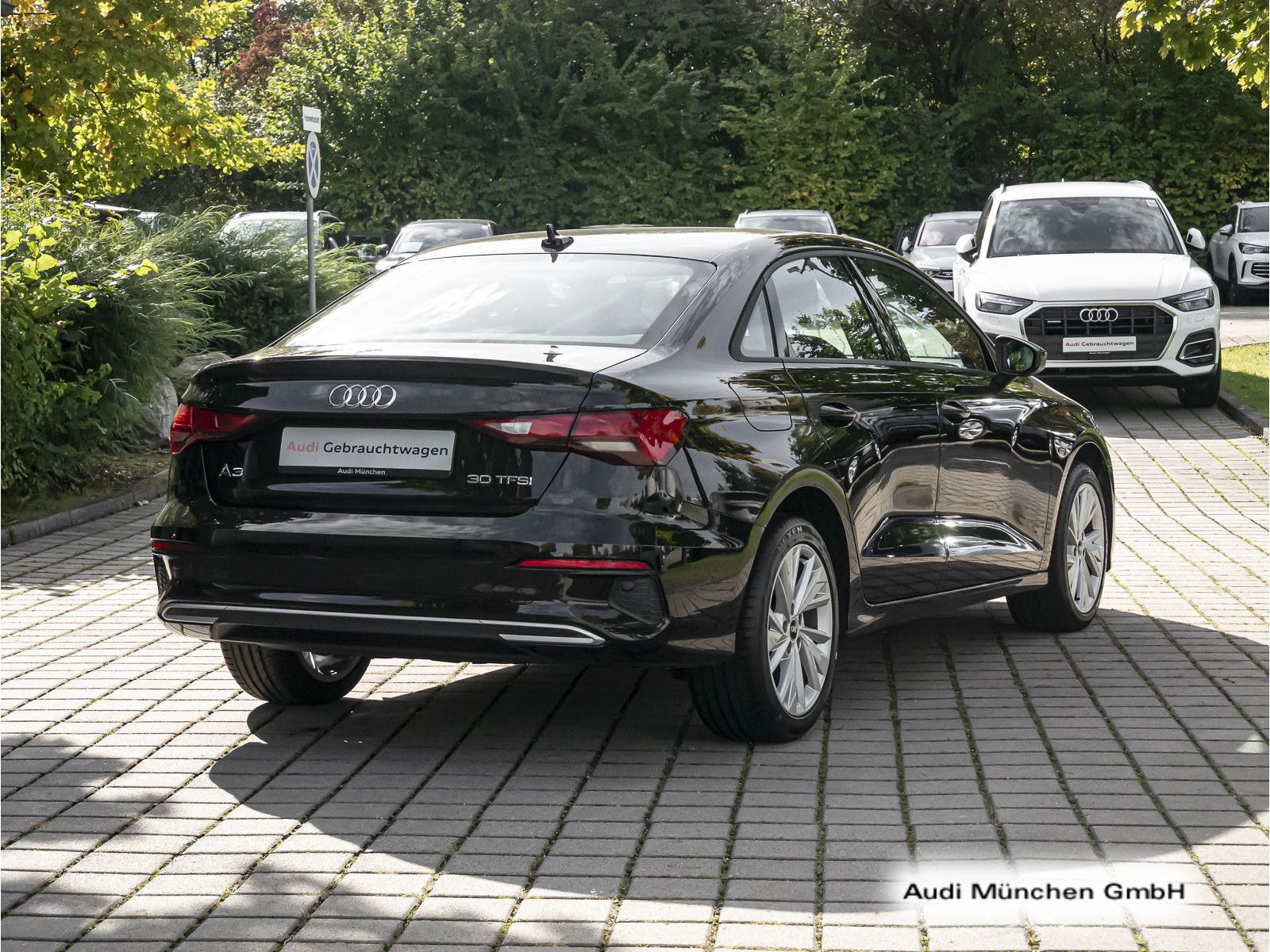 Audi A3 Limousine 30 TFSI S tronic advanced AHK/Virtu