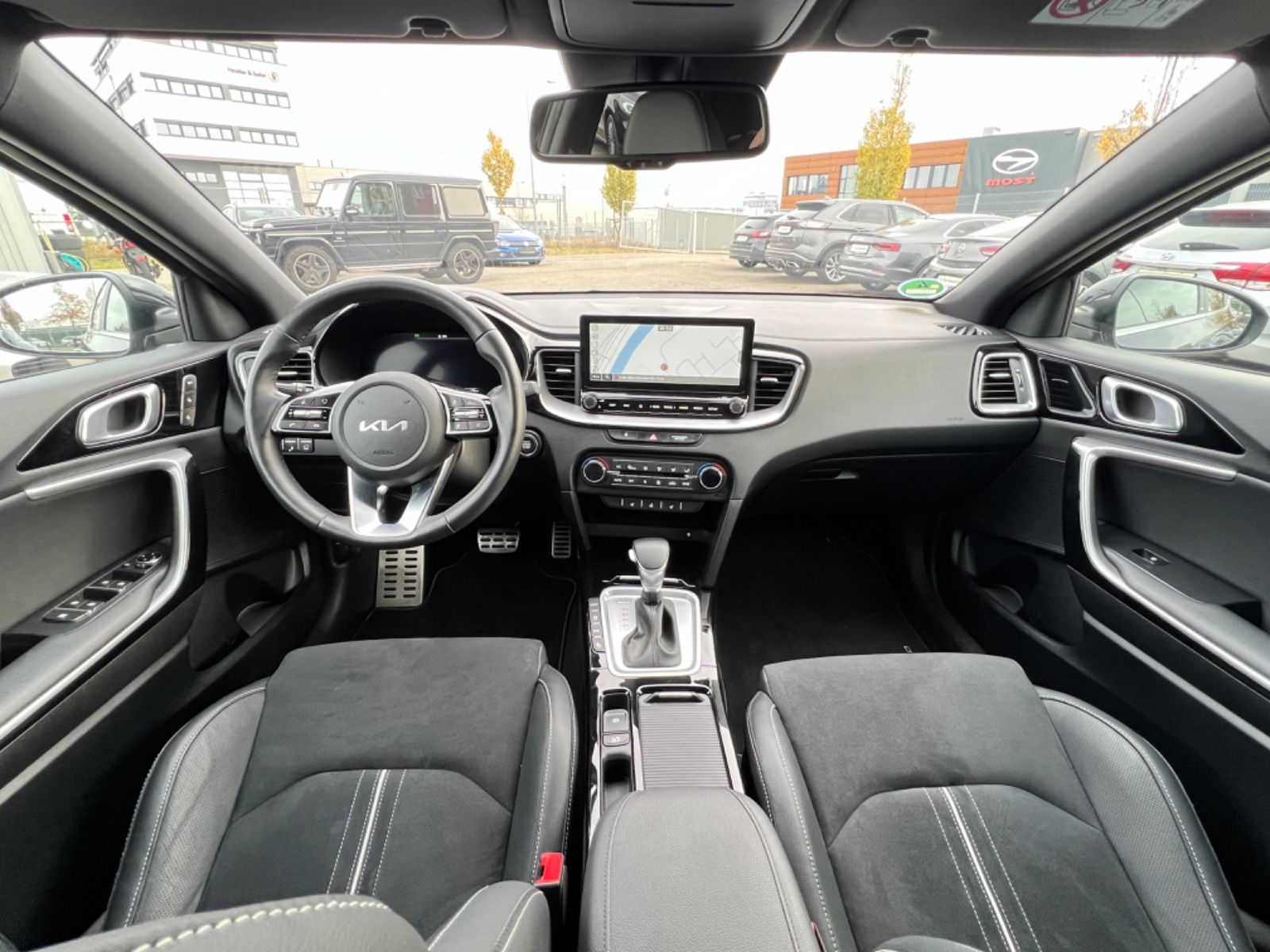 Kia XCeed 1.6 T GDI DCT7 BLACK - Samsaru's Car Outlet
