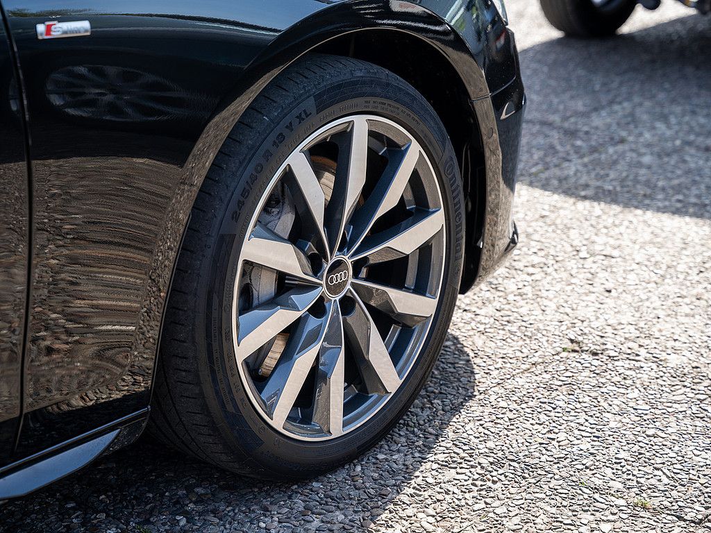 Audi A4 Avant 3.0 TDI quattro - Samsaru's Car Outlet