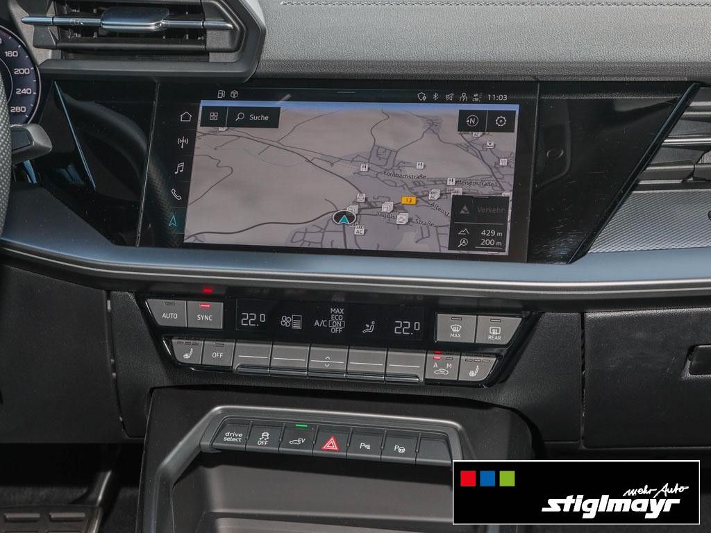 Audi A3 Sportback S-line 40 TFSIe S-tronic MATRIX+NA