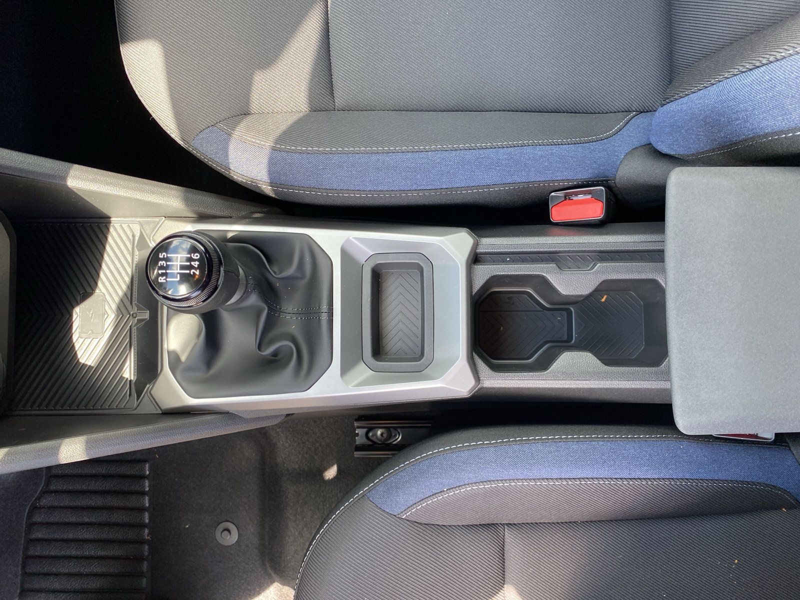 Dacia Duster Journey TCe 130 - Samsaru's Car Outlet