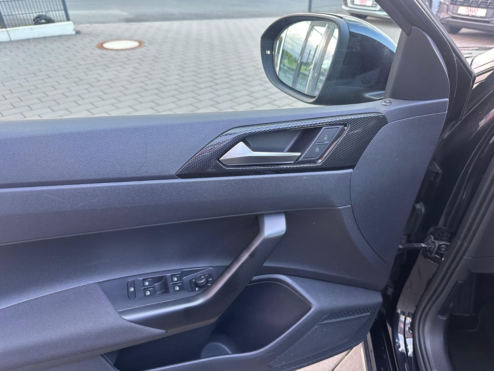 Volkswagen Taigo 1.0 TSI Life DSG - Samsaru's Car Outlet