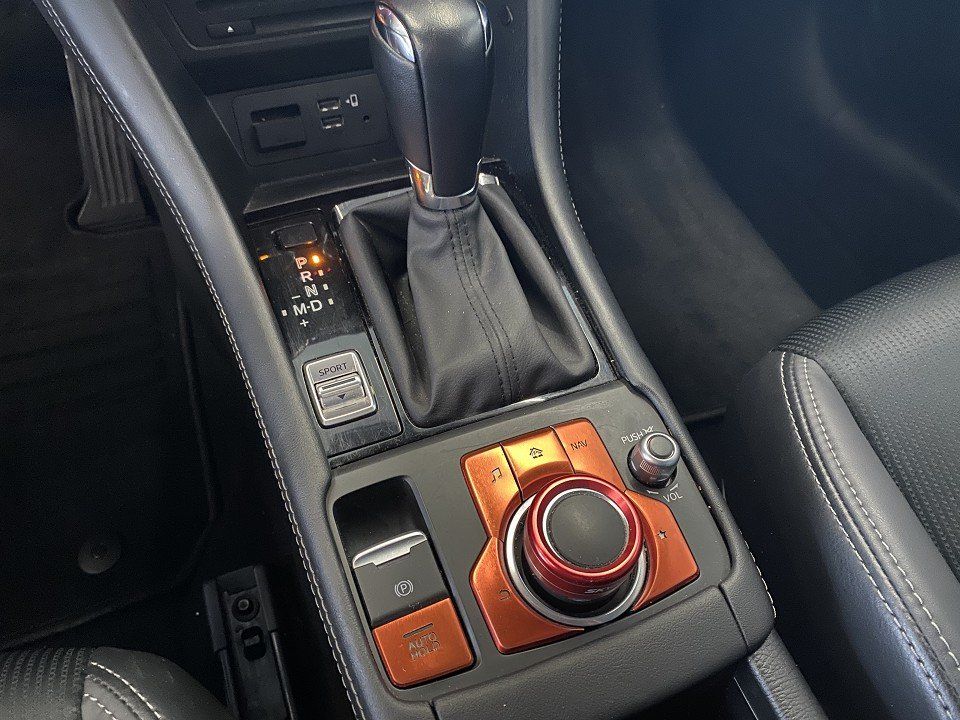 Mazda CX-3 2.0 Selection DuK AUTOMATIK  AHK LED NAV KA