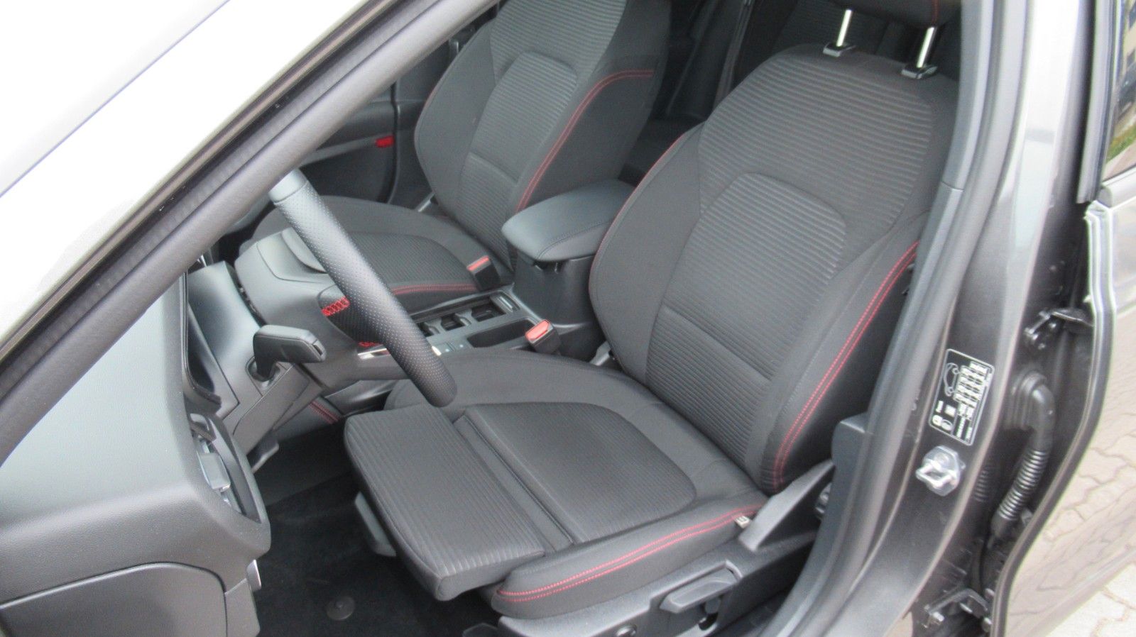 Ford Focus ST-Line X ACC TWA Matrix 18`` B&O Kamera