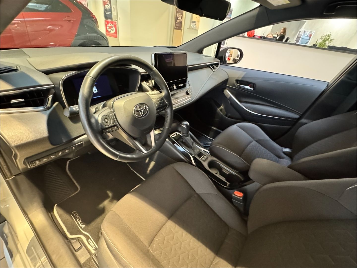 Toyota Corolla Touring Sports Hybrid Team D AppleCarPla
