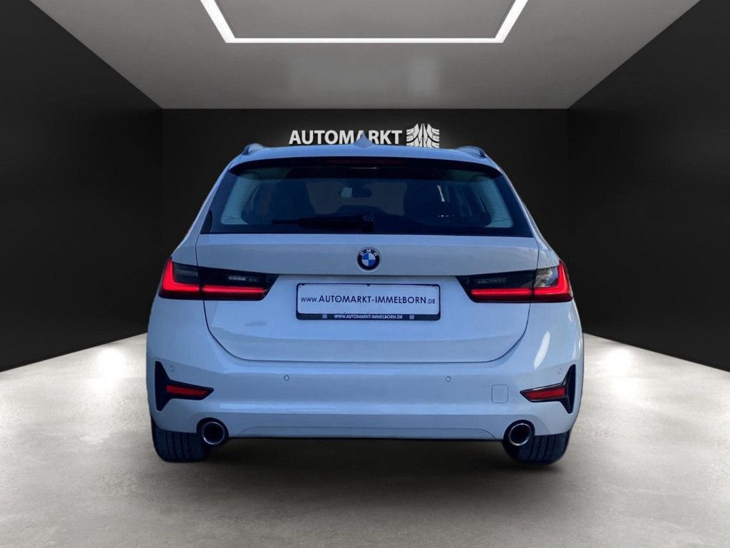 BMW 320 d LiveCockpit - Samsaru's Car Outlet