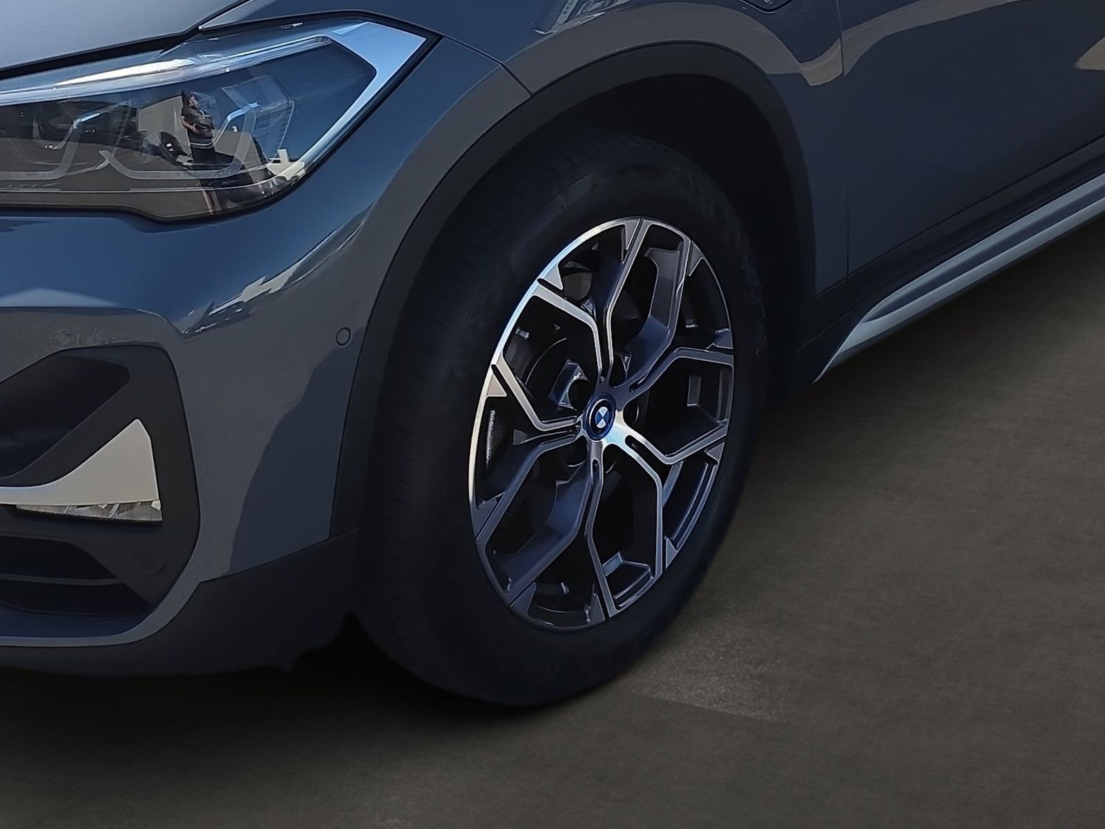 BMW X1 xDrive25e X-Line - Samsaru's Car Outlet