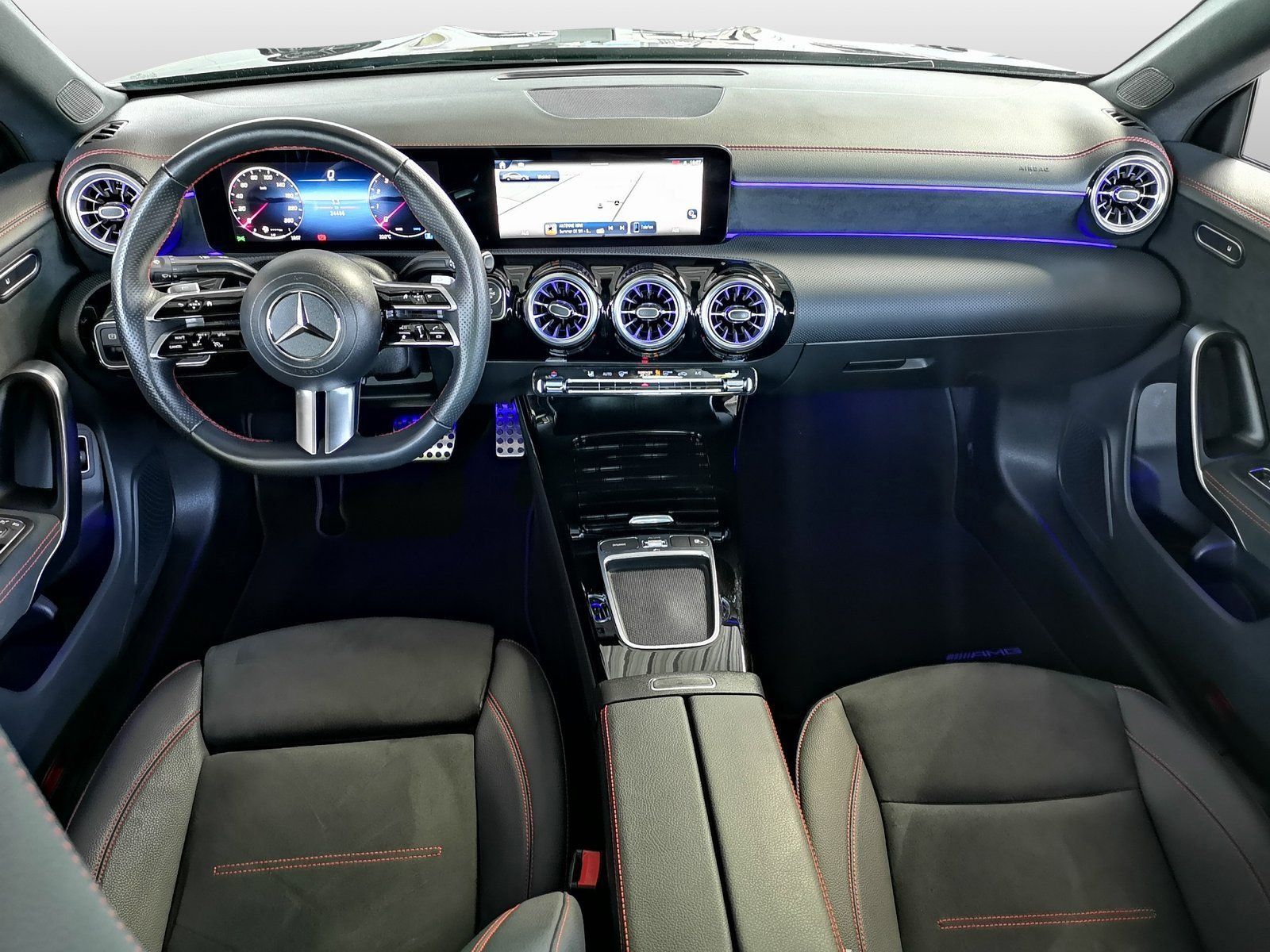 Mercedes-Benz CLA 180 Coupé AMG Line - Samsaru's Car Outlet