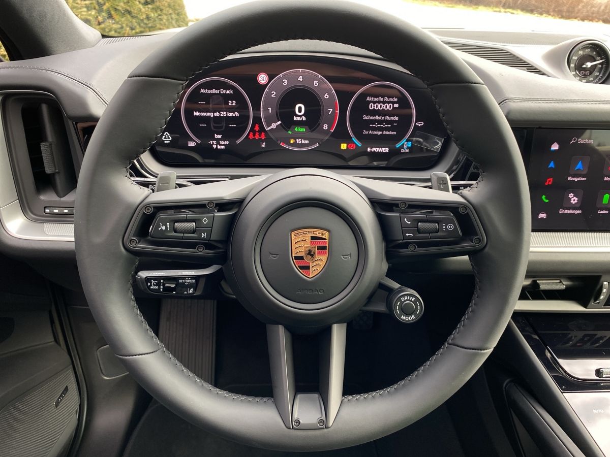 Porsche Cayenne E-Hybrid Coupe |Soft-Close |AHK|Pano-D.