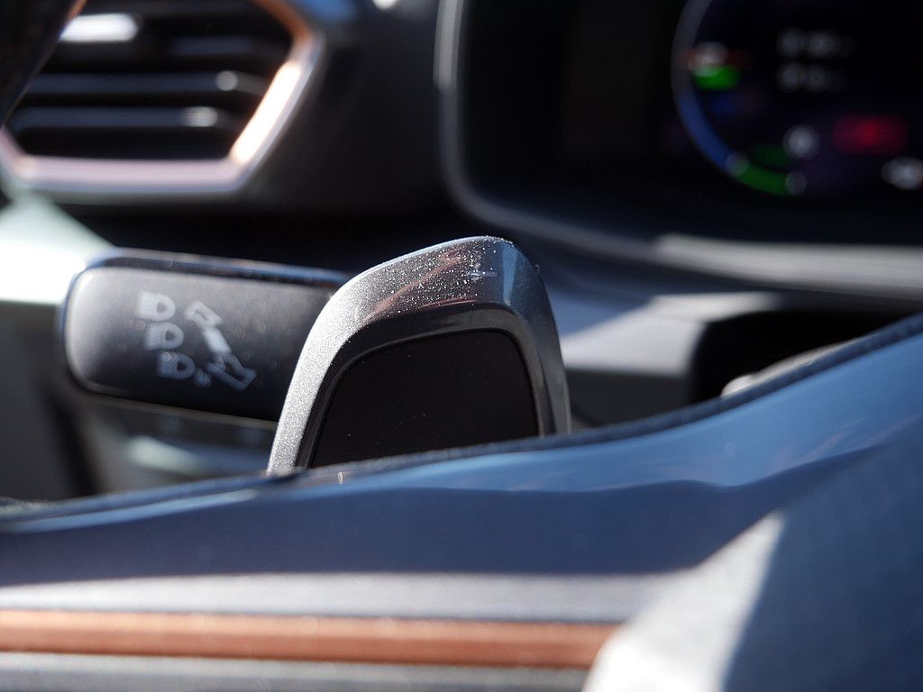 Cupra Formentor 1.4 TSI e-Hybrid AHK+ACC+NAVI+KAMERA+