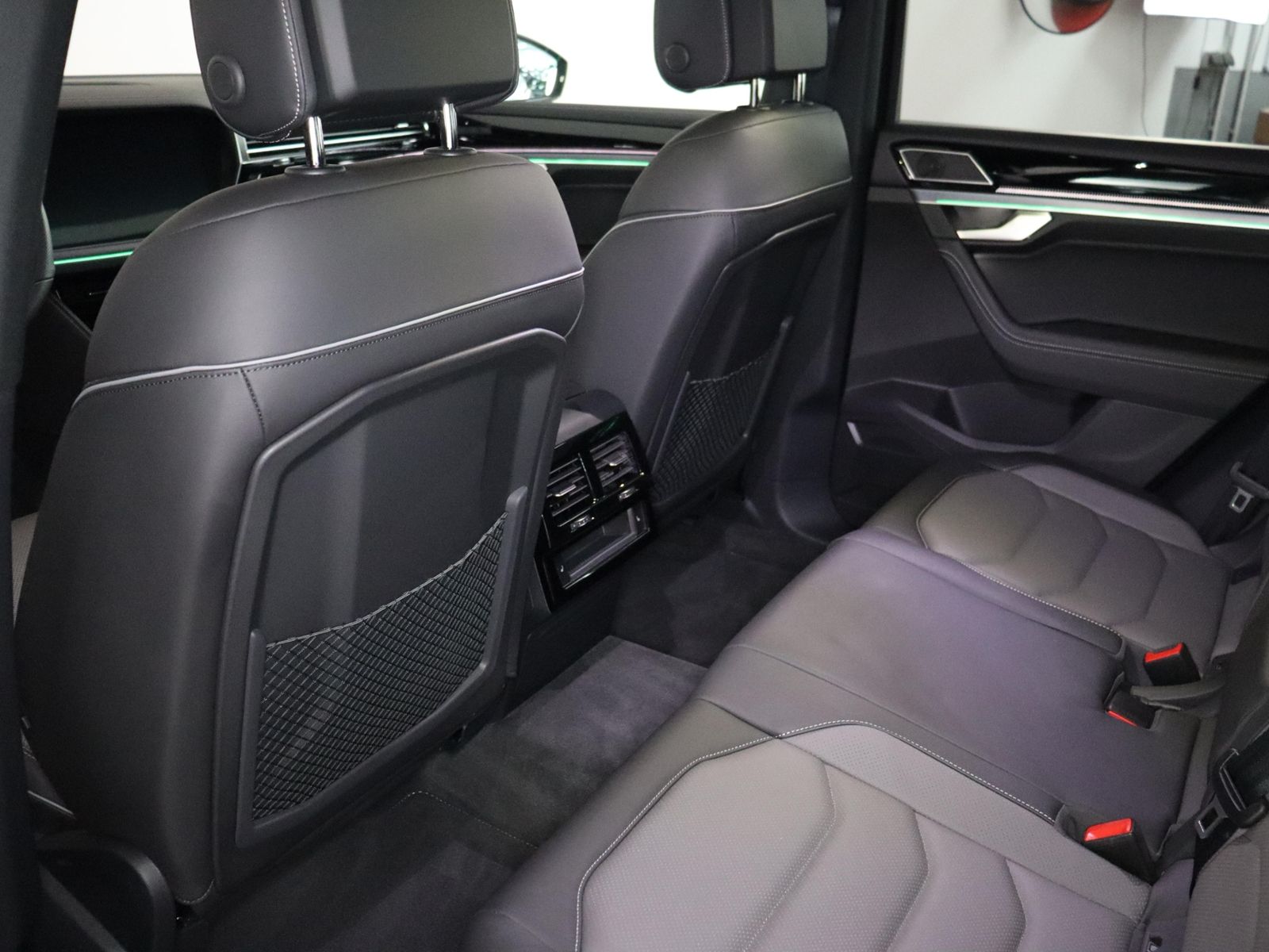 Volkswagen Touareg R-Line Black Style 3.0TDI 584,-ohne Anza