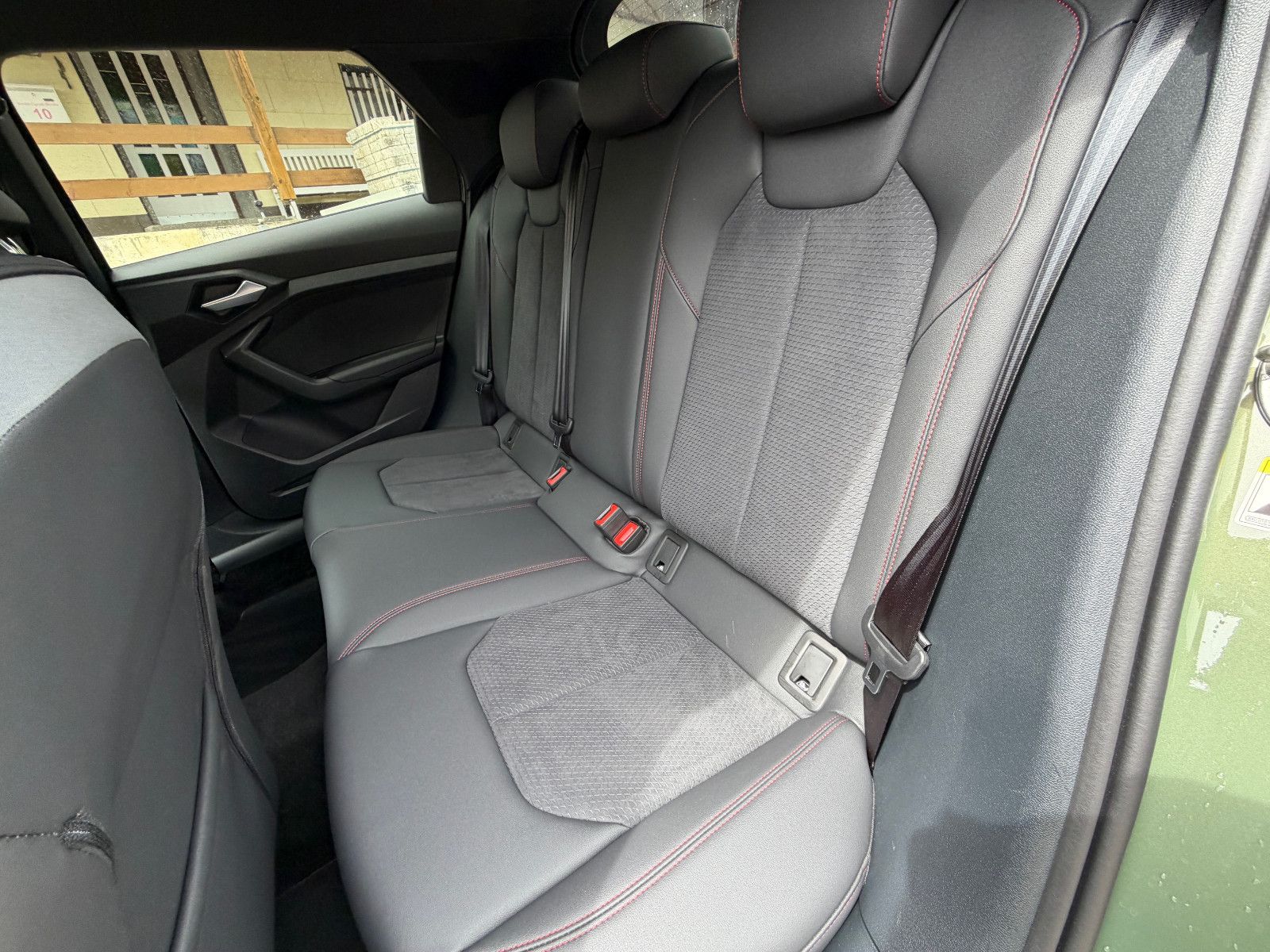 Audi A1 Sportback 40 TFSI S line, S line Plus, VOLL!!