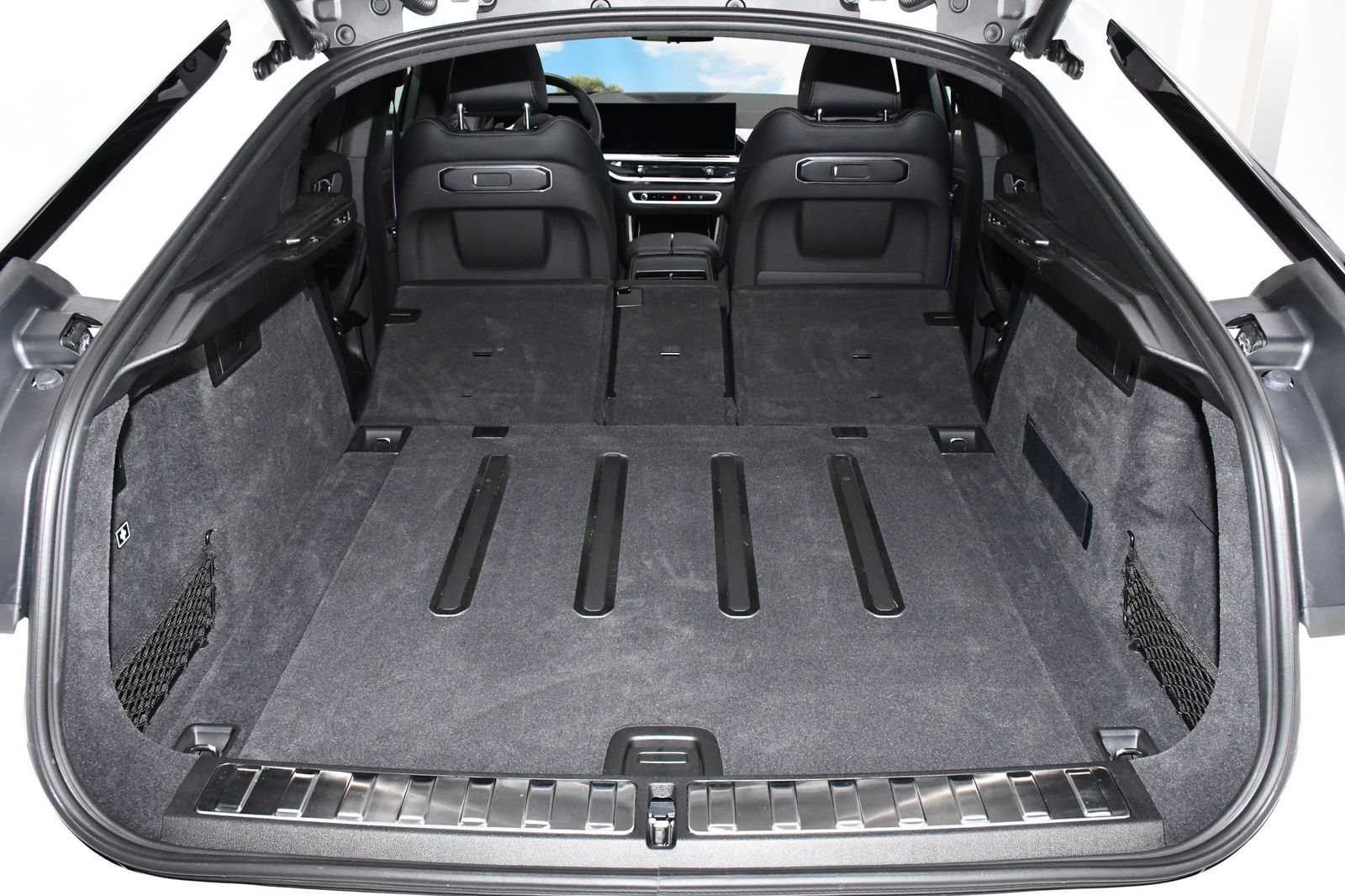 BMW X6 xDrive30d M Sport Pro - Samsaru's Car Outlet