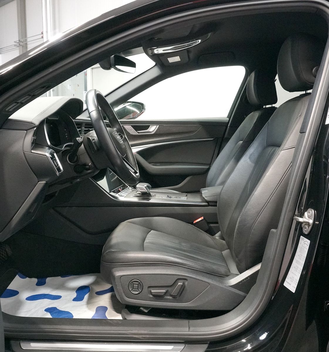 Audi A6 Avant 40 TDI quattro - Samsaru's Car Outlet