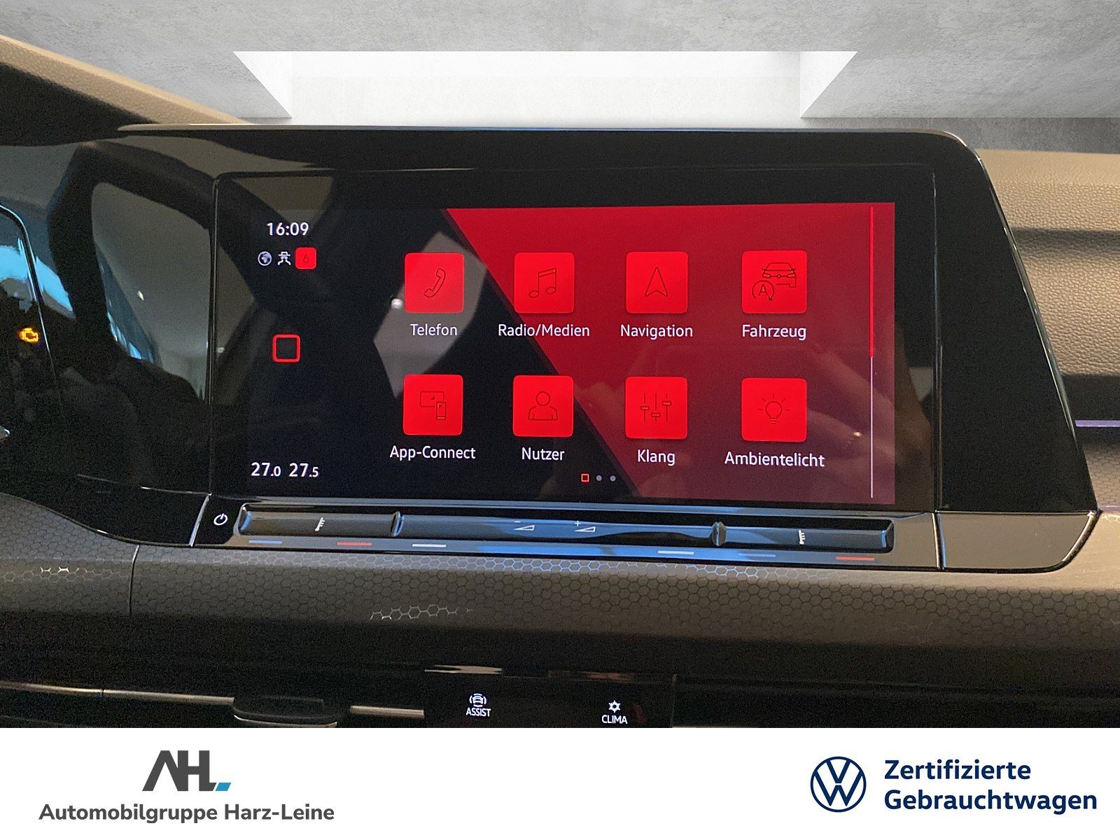 Volkswagen Golf GTI VIII 2.0 TSI DSG - Samsaru's Car Outlet